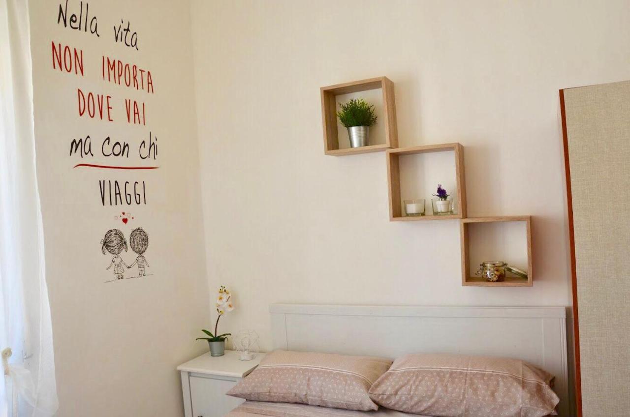 Holidayhouse Ostia - Maestrale Zewnętrze zdjęcie